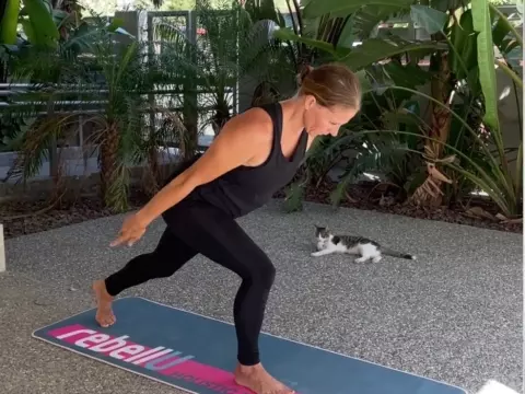 Yoga Krafttraining | Bauch - Beine - Po